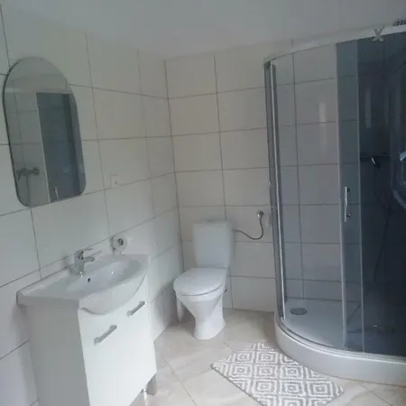 Alloggio per agriturismo Srebrny Swierk Wambierzyce